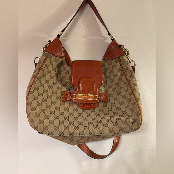 Gucci Beige and Burgundy Hobo Bag - Picture 3 of 10